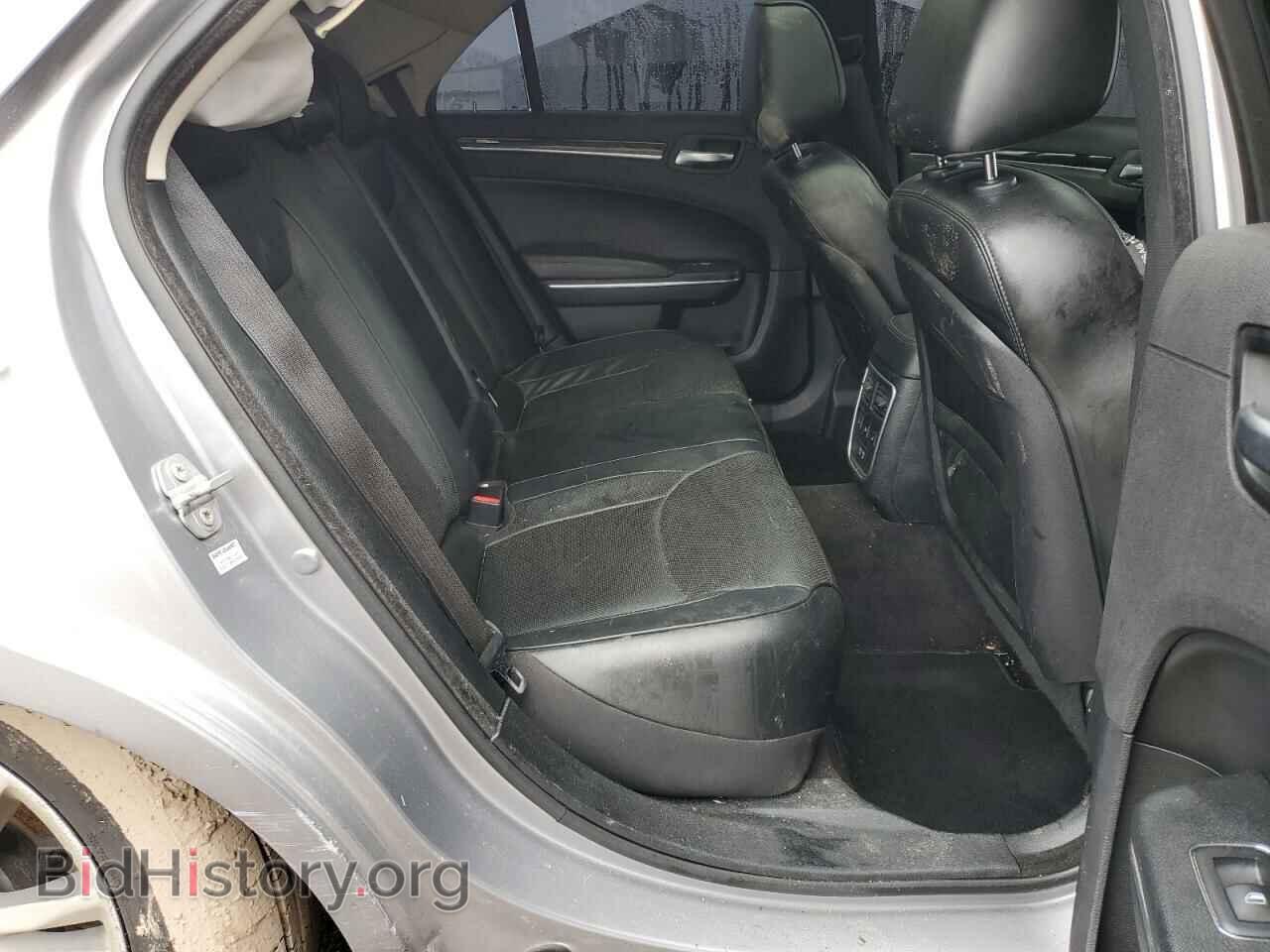 2016 CHRYSLER 300 - VIN: 2C3CCAEG8GH348588 - Фото 10