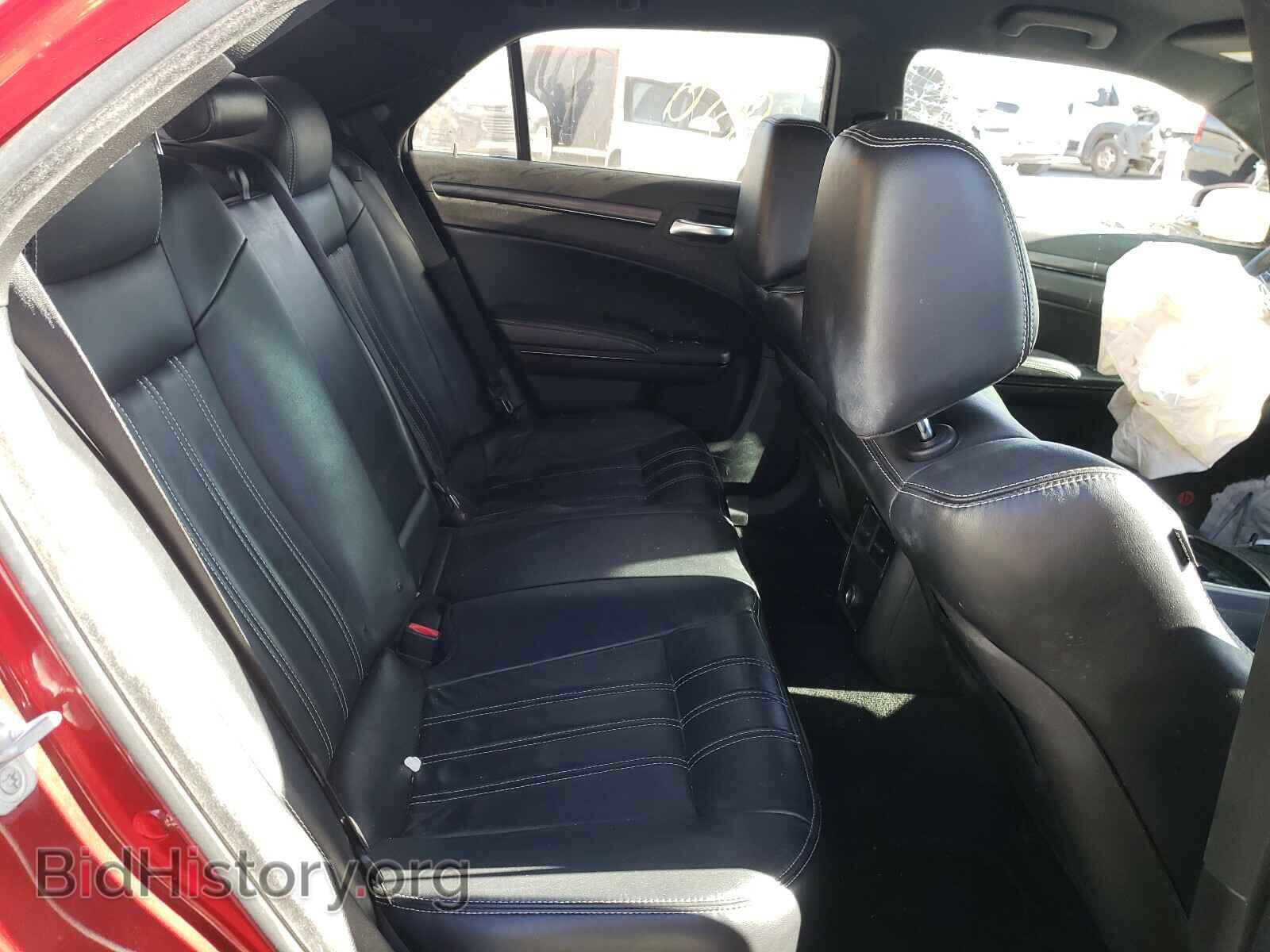 2014 CHRYSLER 300 - VIN: 2C3CCABG4EH249140 - Фото 6