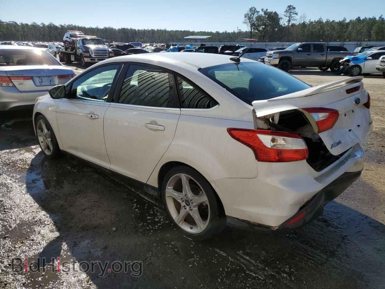 2012 FORD FOCUS - VIN: 1FAHP3J26CL360219 - Фото 2