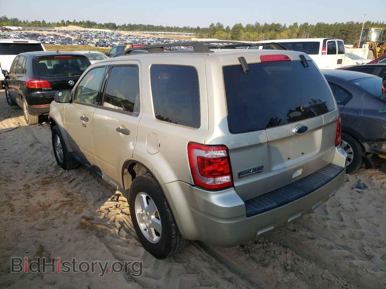 2012 FORD ESCAPE - VIN: 1FMCU0D75CKA04865 - Фото 3