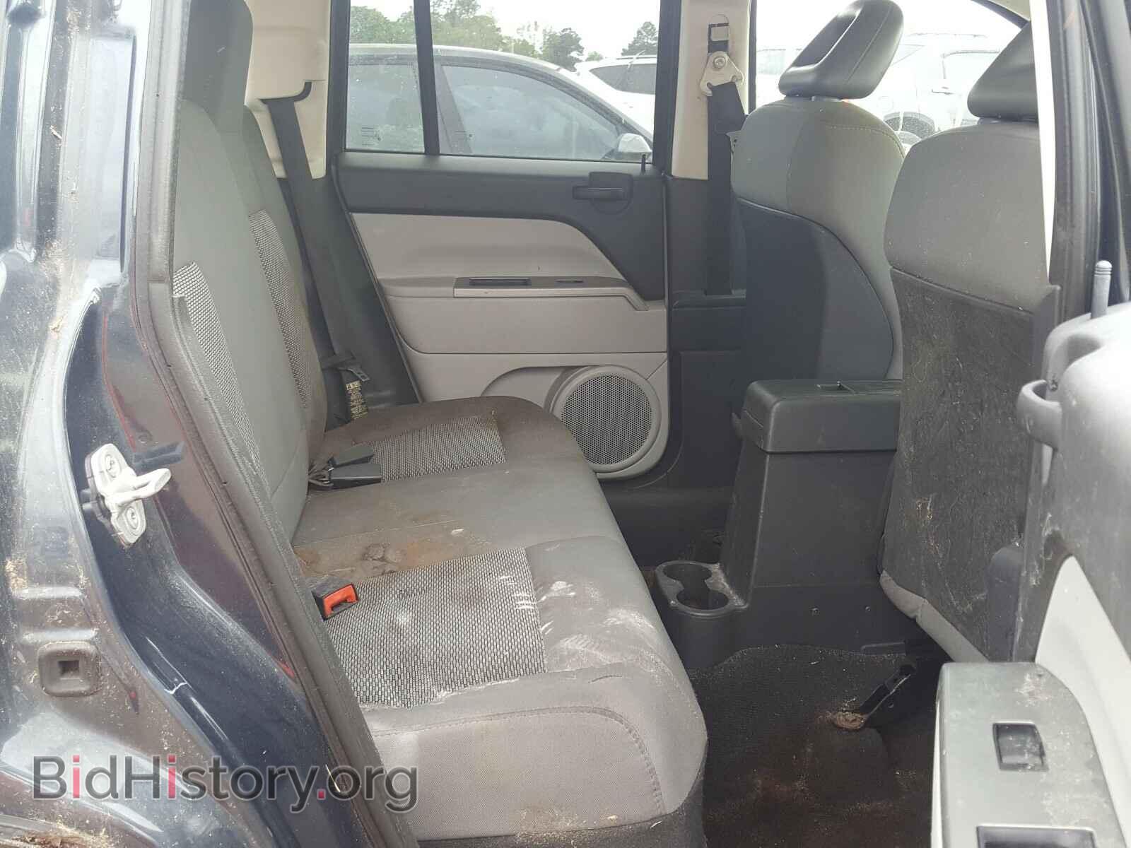 2007 JEEP COMPASS - VIN: 1J8FF47W17D597682 - Photo 6