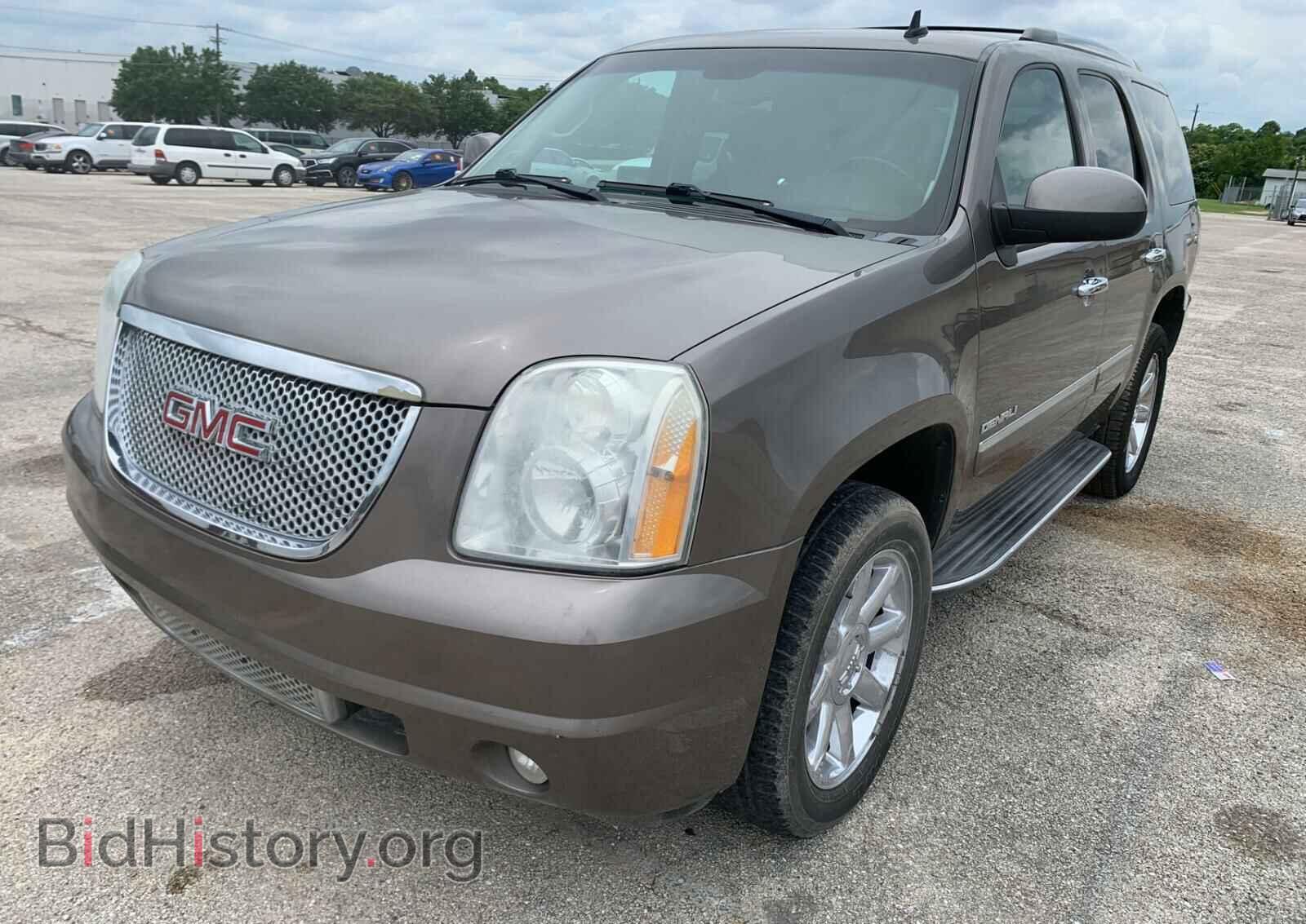 2011 GMC YUKON - VIN: 1GKS2EEF5BR354564 - Фото 2