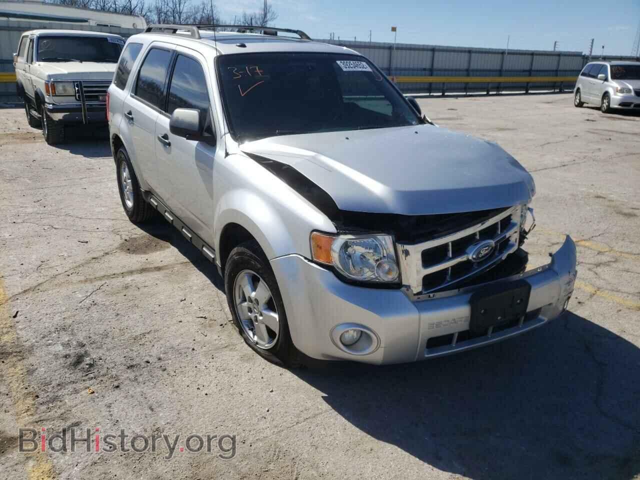 Фотография 1FMCU0D72BKA33223 - FORD ESCAPE 2011