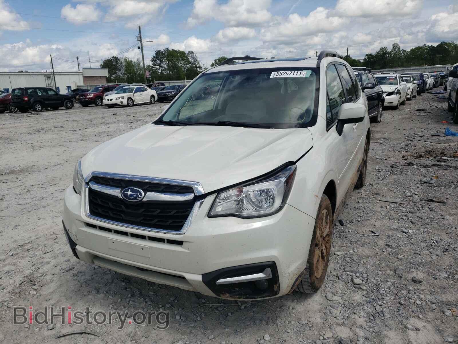 2017 SUBARU FORESTER - VIN: JF2SJAGC3HH557060 - Фото 2