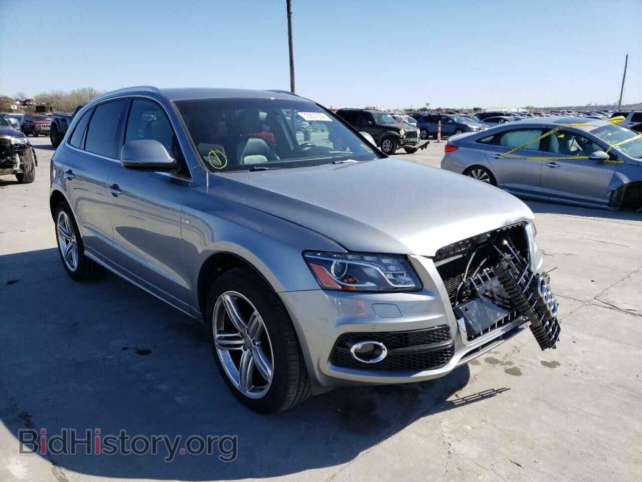 Фотография WA1DKAFP3BA088409 - AUDI Q5 2011
