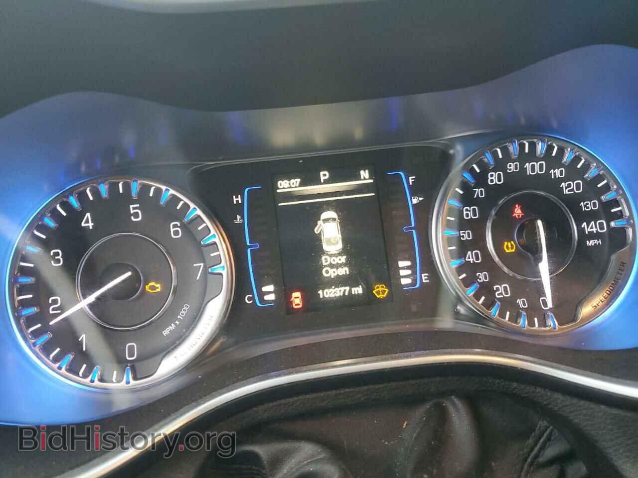 2015 CHRYSLER 200 - VIN: 1C3CCCABXFN670922 - Фото 9