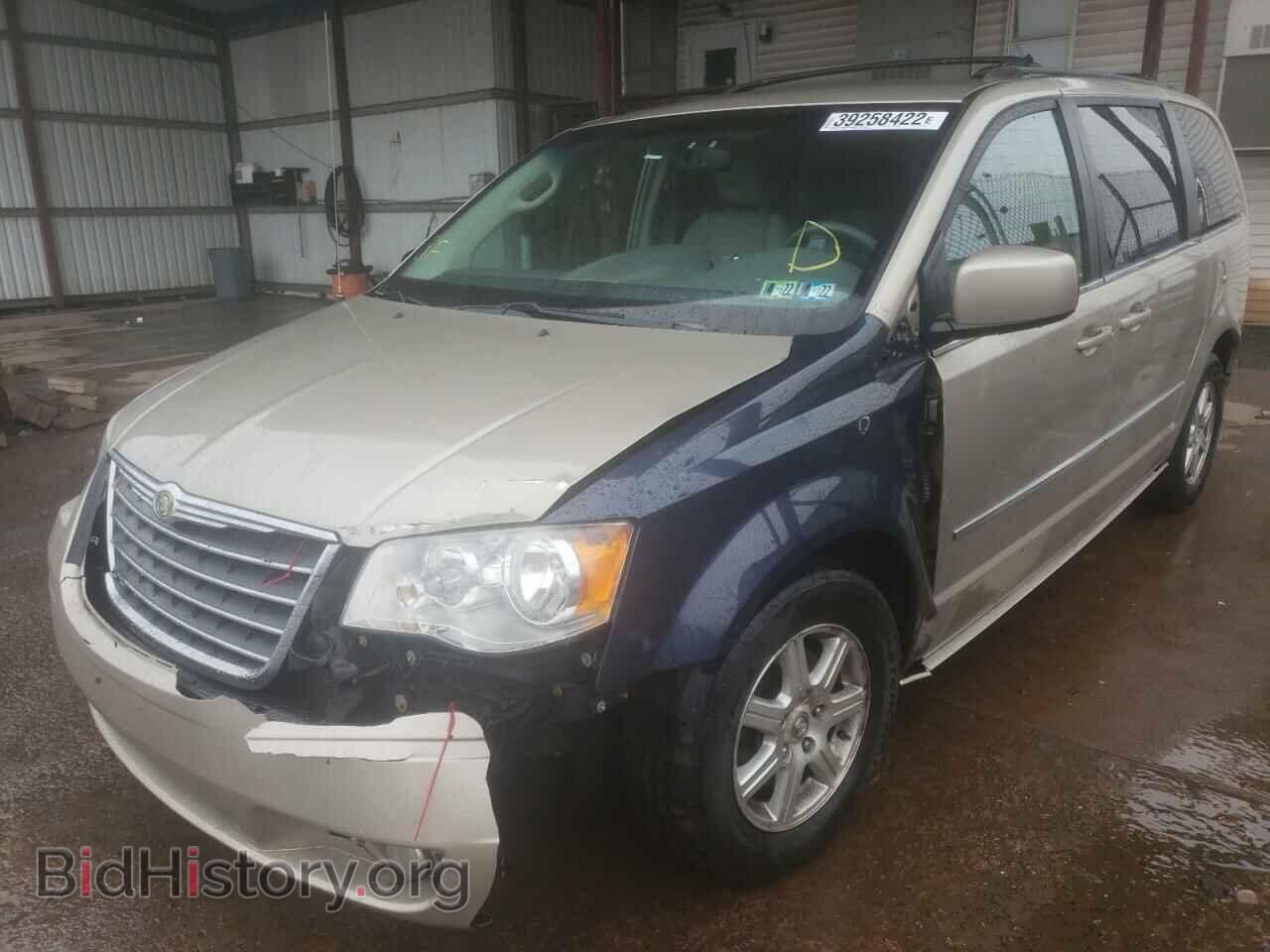 2009 CHRYSLER MINIVAN - VIN: 2A8HR54139R593860 - Фото 2