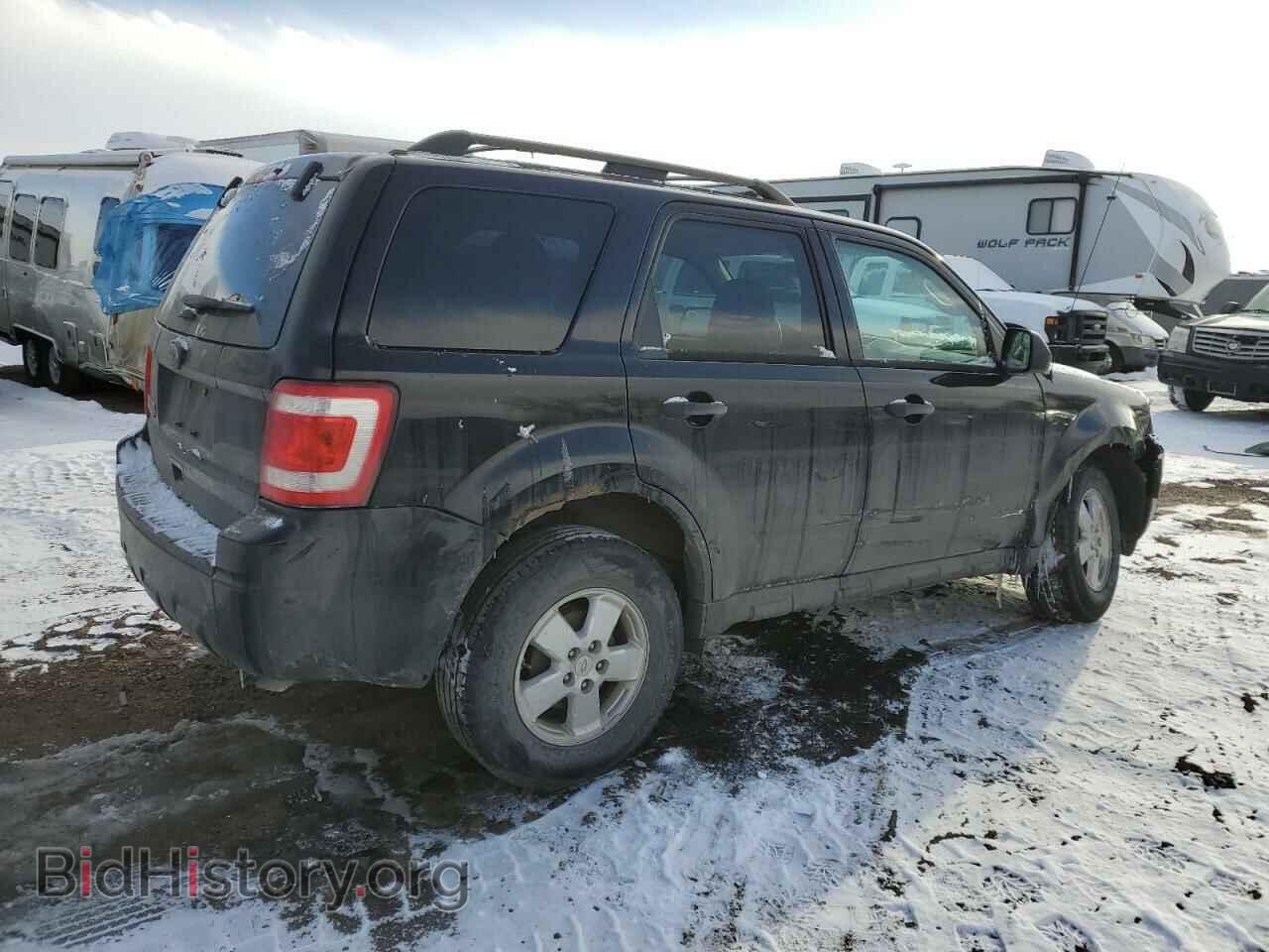2011 FORD ESCAPE - VIN: 1FMCU0D72BKC16637 - Фото 3