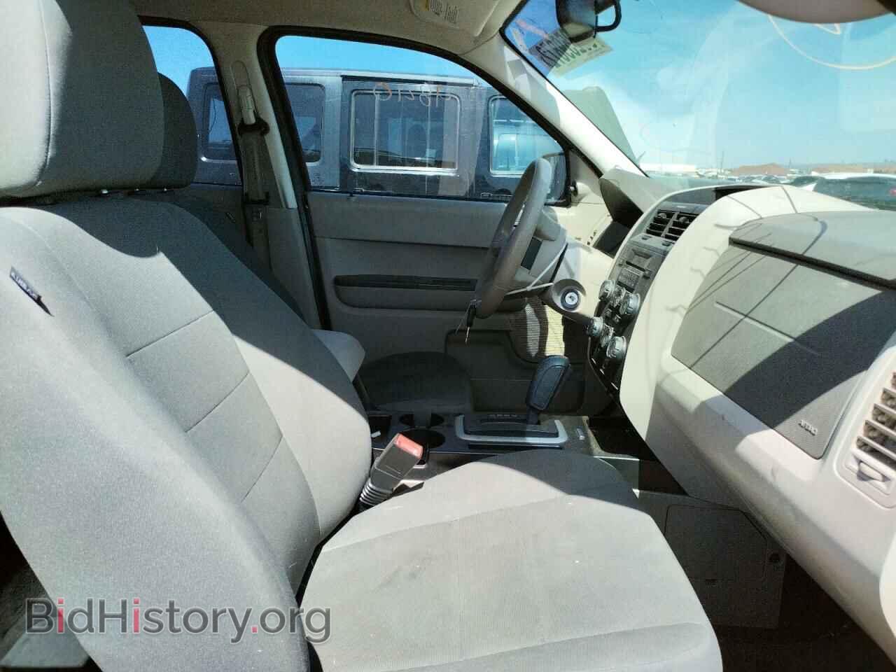 2012 FORD ESCAPE - VIN: 1FMCU0C76CKB42111 - Photo 5