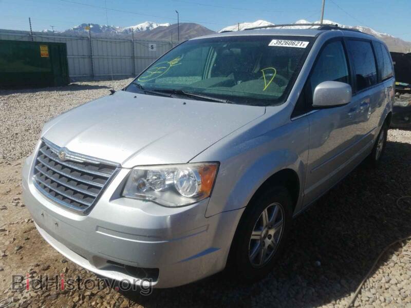 2008 Chrysler MINIVAN (VIN 2A8HR54P18R758307) — фото 2 из 10