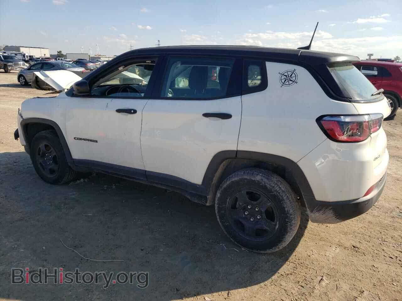 2017 JEEP COMPASS - VIN: 3C4NJDAB9HT646212 - Photo 2