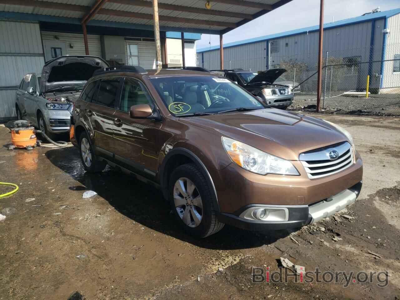 Photo 4S4BRBKC5B3315567 - SUBARU OUTBACK 2011