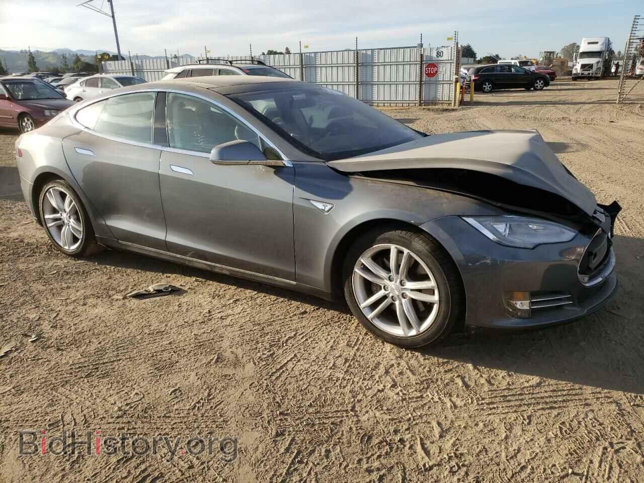 2013 TESLA MODEL S - VIN: 5YJSA1DN4DFP06140 - Фото 4