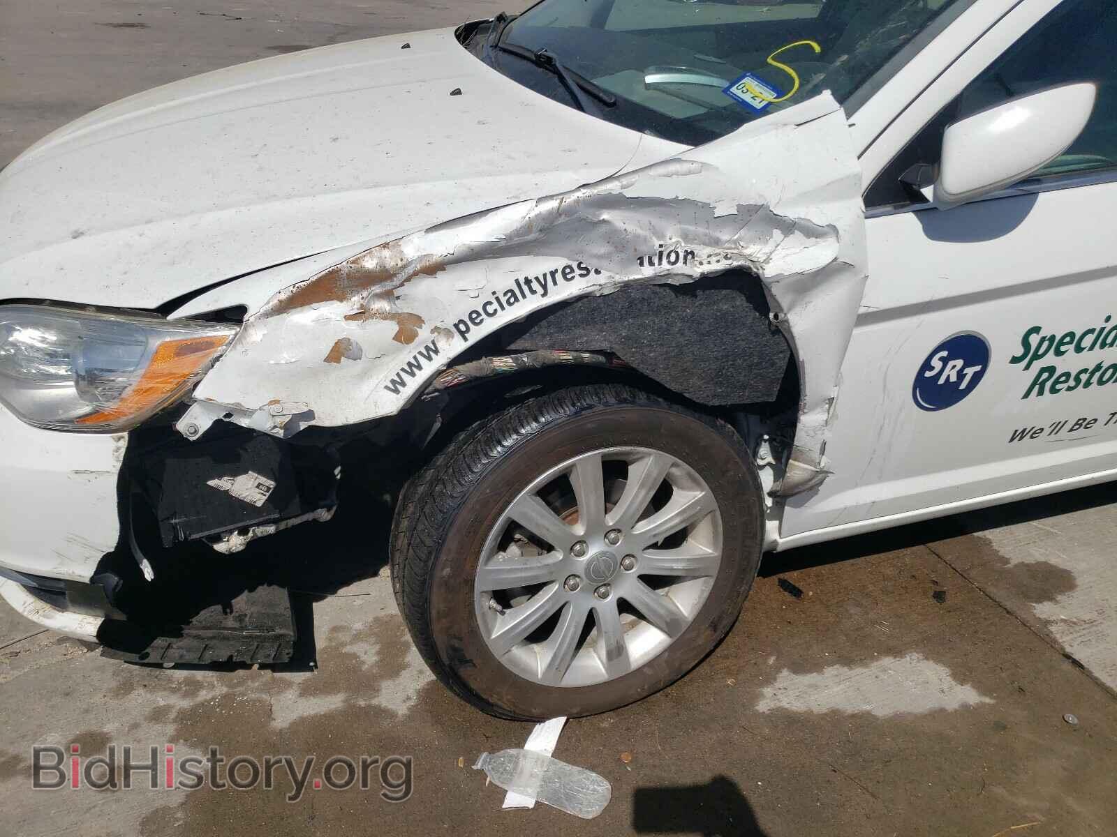 2014 CHRYSLER 200 - VIN: 1C3CCBBB8EN107875 - Фото 9