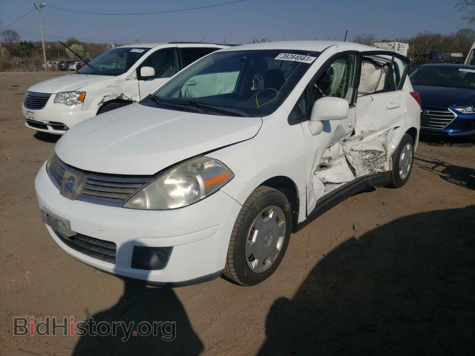 2009 NISSAN VERSA - VIN: 3N1BC13E89L460300 - Фото 2