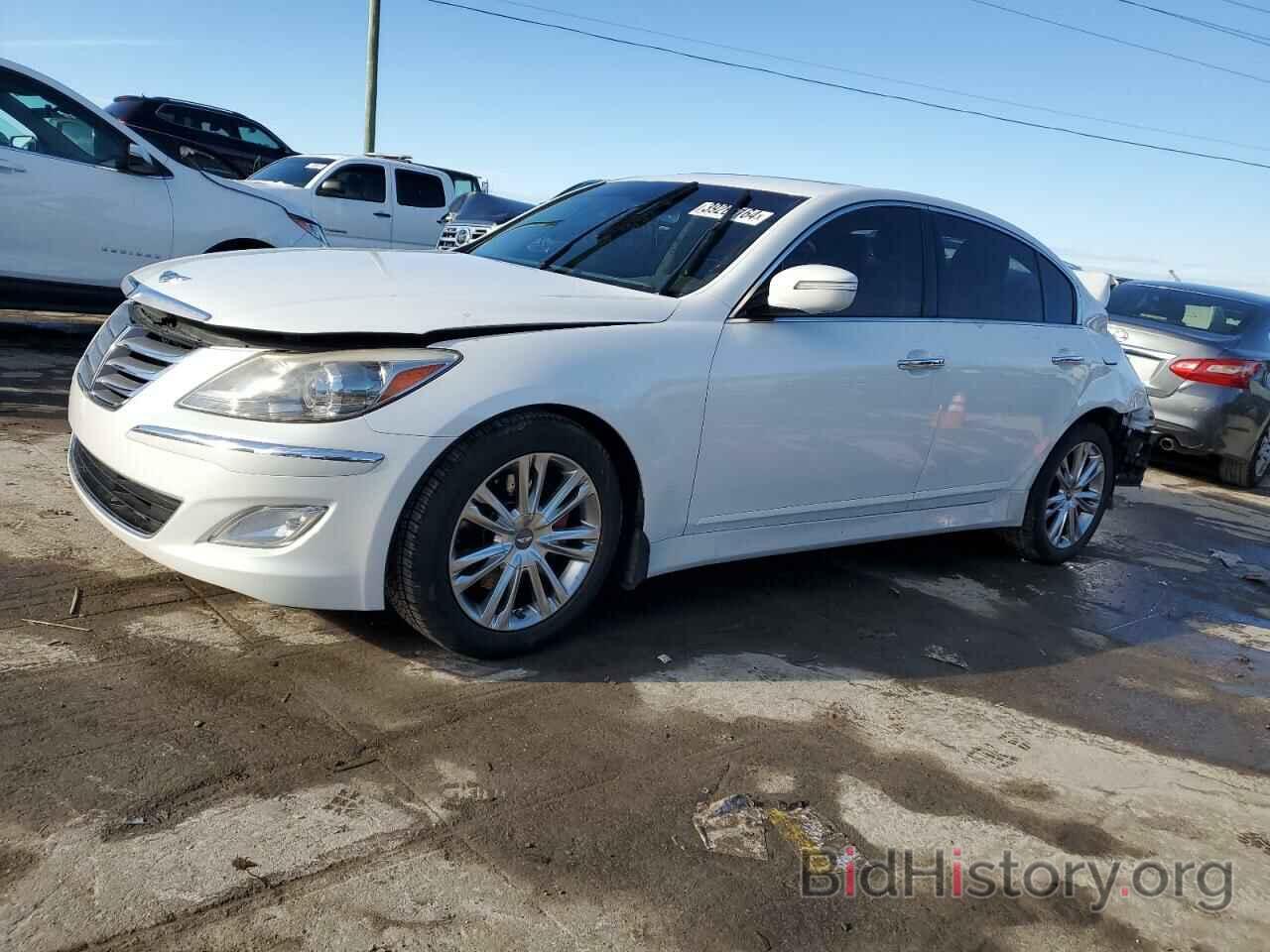 Photo KMHGC4DD0CU201867 - HYUNDAI GENESIS 2012