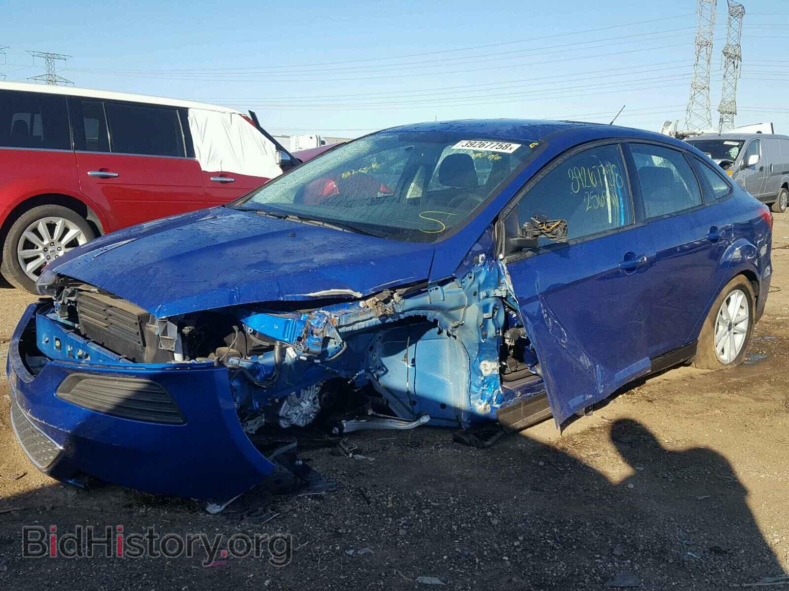 2018 FORD FOCUS - VIN: 1FADP3F2XJL276134 - Фото 2
