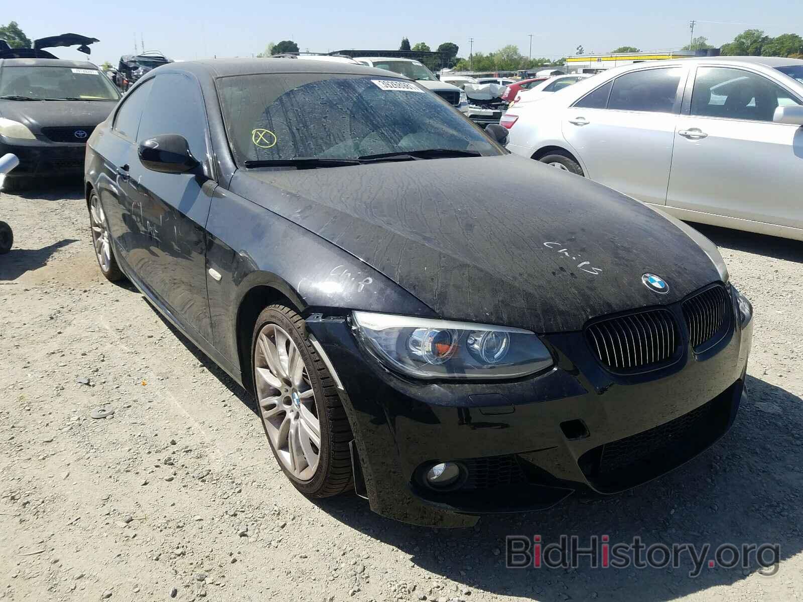 Фотография WBAKG7C59BE599004 - BMW 3 SERIES 2011