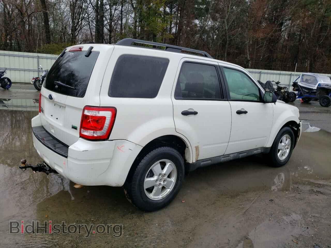 2010 FORD ESCAPE - VIN: 1FMCU0DG4AKB78259 - Фото 3