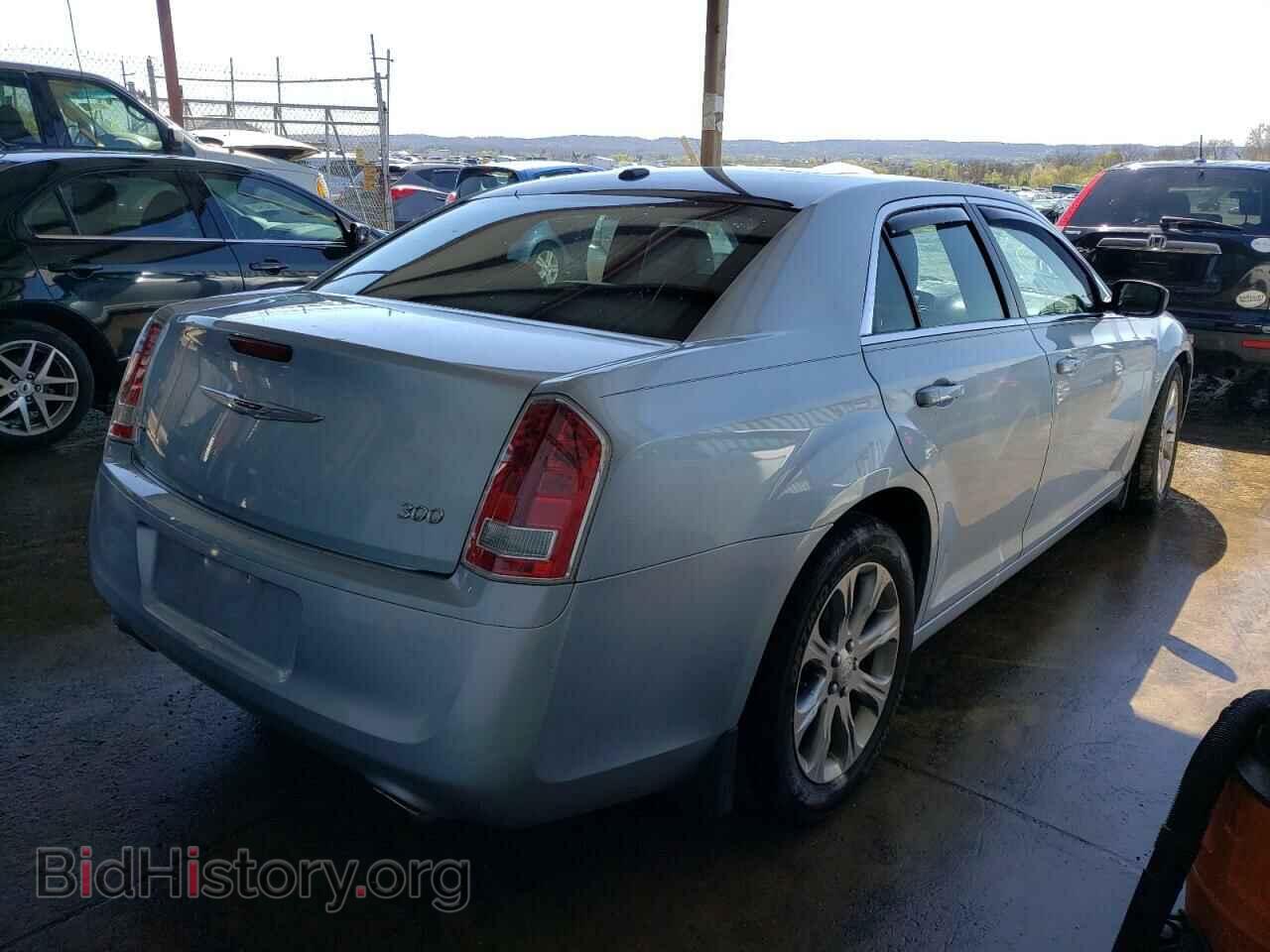 2013 CHRYSLER 300 - VIN: 2C3CCAGG4DH590111 - Фото 4