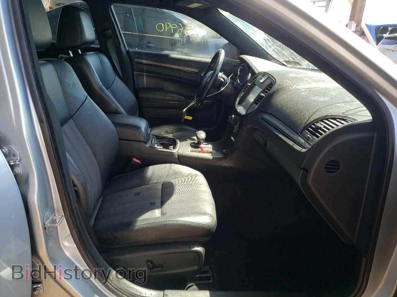 2013 CHRYSLER 300 - VIN: 2C3CCAGG4DH590111 - Фото 5