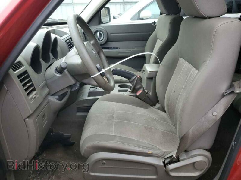 2007 Dodge NITRO (VIN 1D8GT28K57W596285) — photo 7 of 12