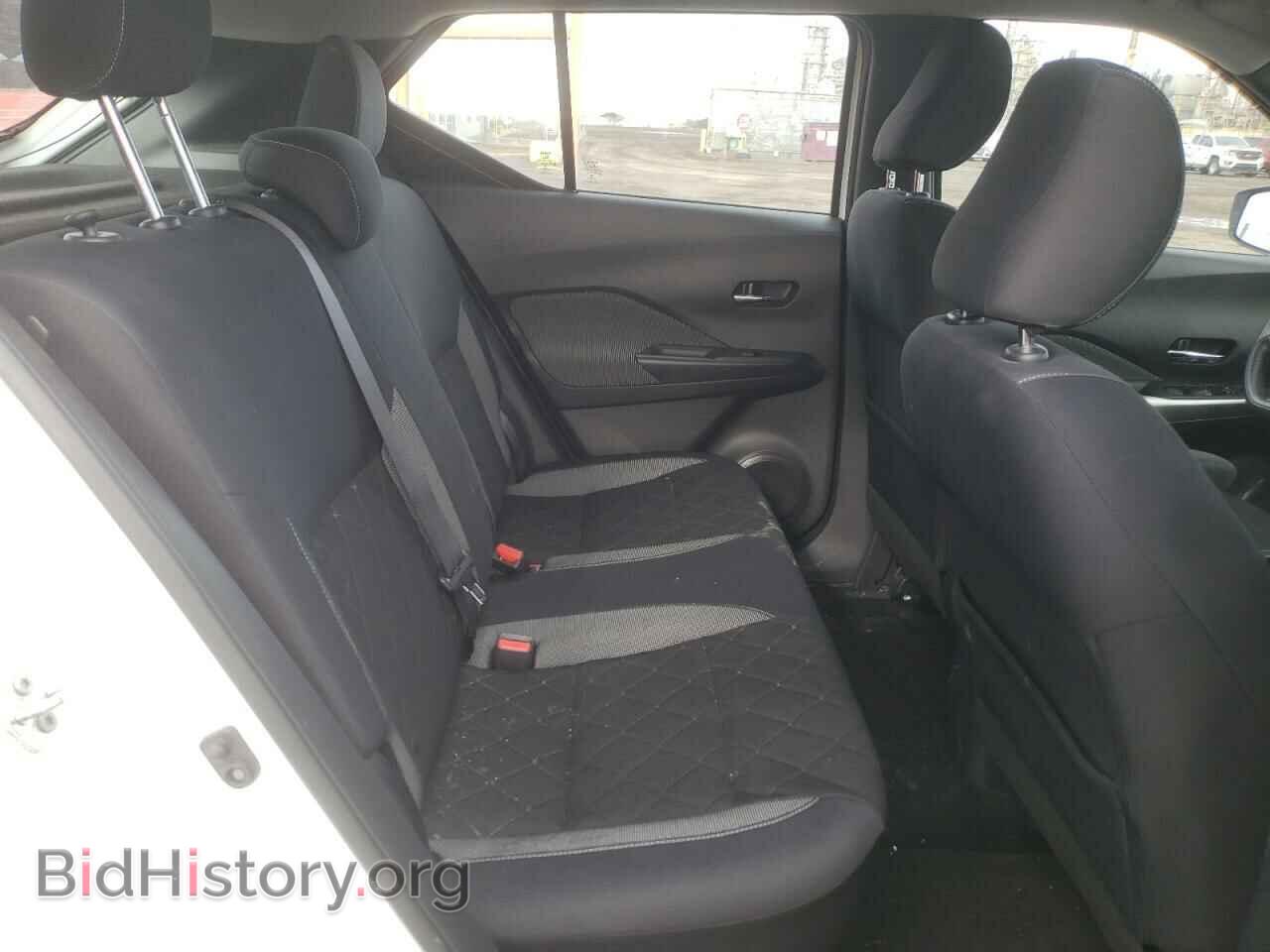 2019 NISSAN KICKS - VIN: 3N1CP5CU3KL536664 - Фото 6