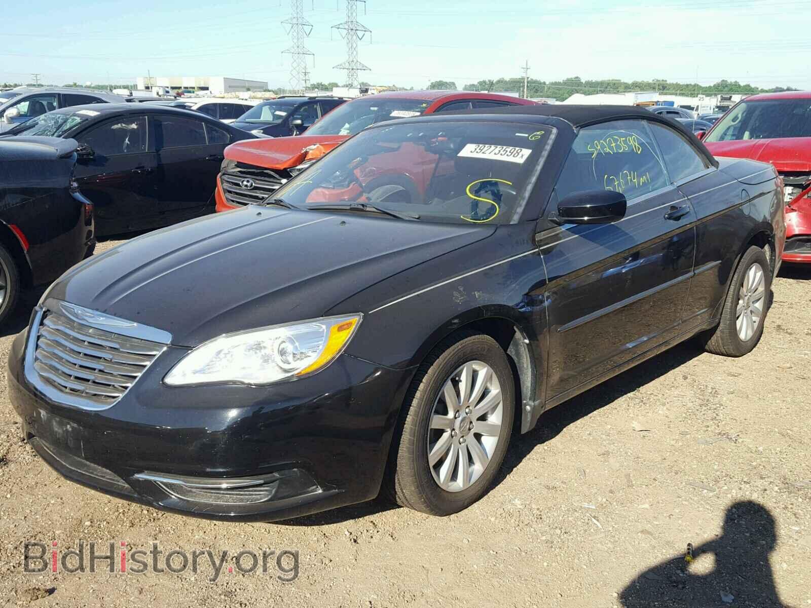 2013 CHRYSLER 200 - VIN: 1C3BCBEG0DN660523 - Фото 2