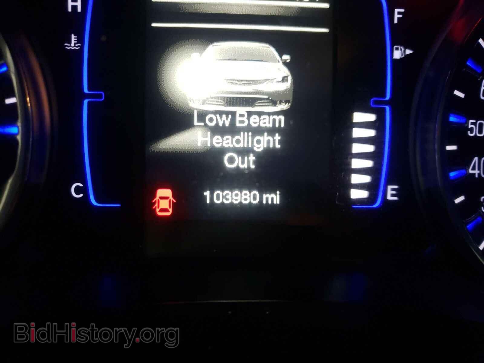 2015 CHRYSLER 200 - VIN: 1C3CCCAB5FN732162 - Фото 8