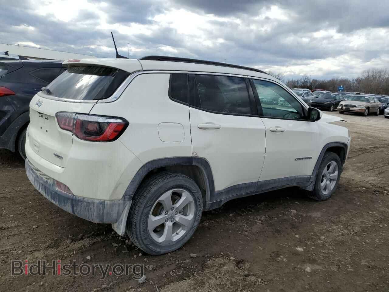 2019 JEEP COMPASS - VIN: 3C4NJDBB0KT656164 - Фото 3