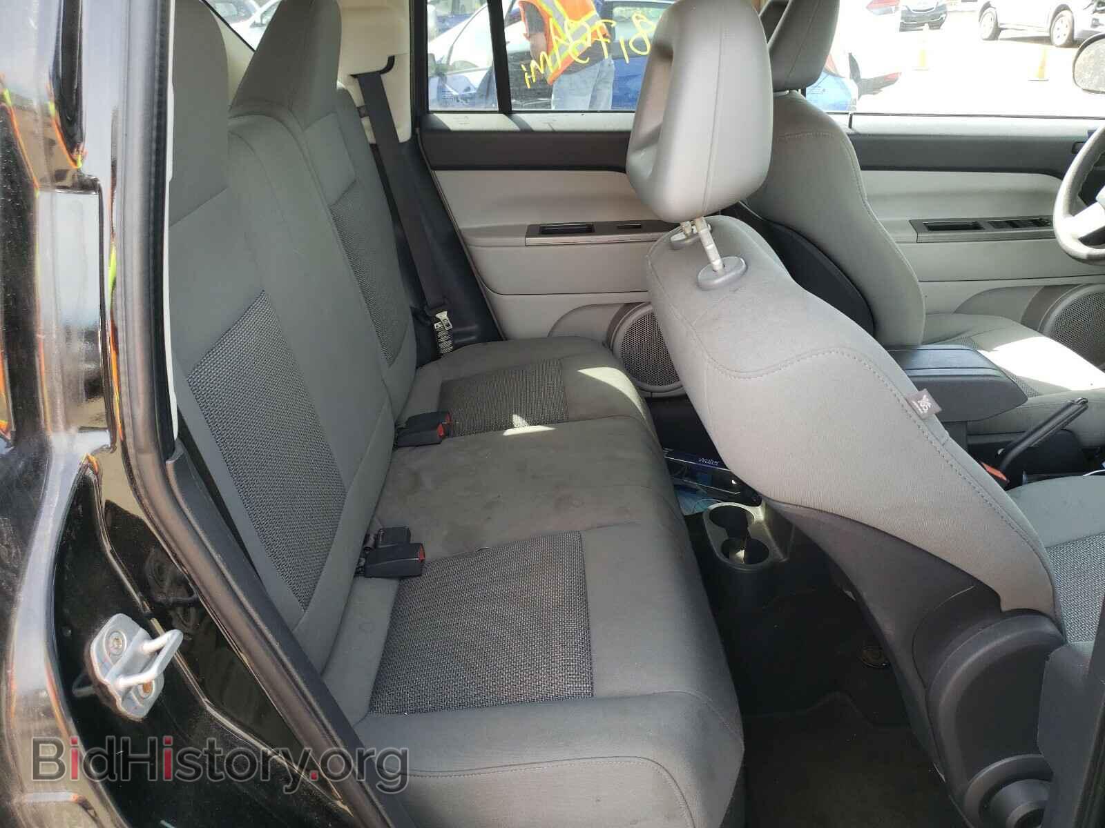 2007 JEEP COMPASS - VIN: 1J8FF47W27D413656 - Photo 6