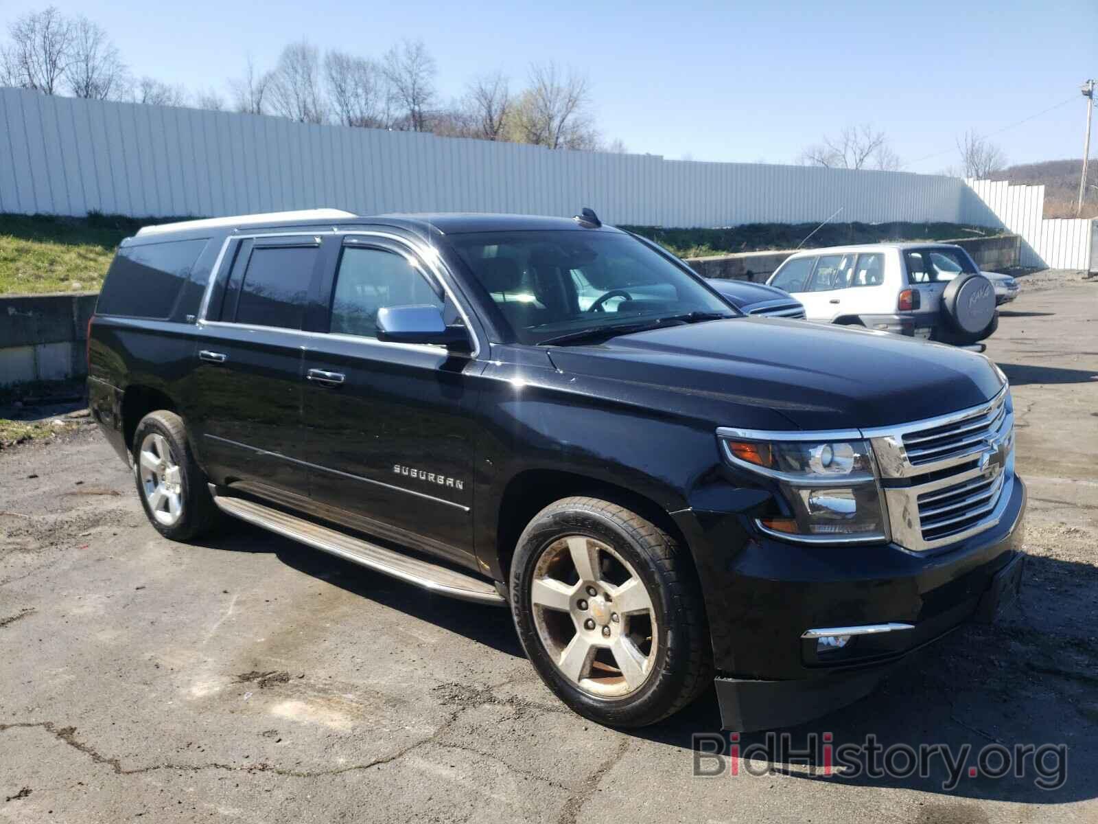 Chevrolet Suburban 2015