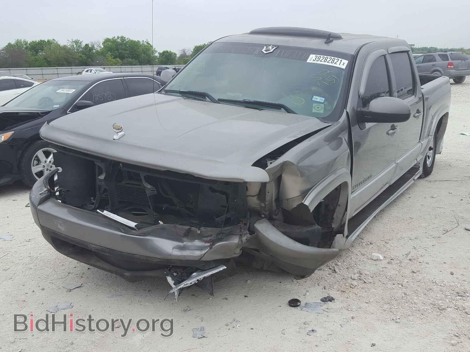 2007 CHEVROLET SILVERADO - VIN: 2GCEC13J071552751 - Фото 2