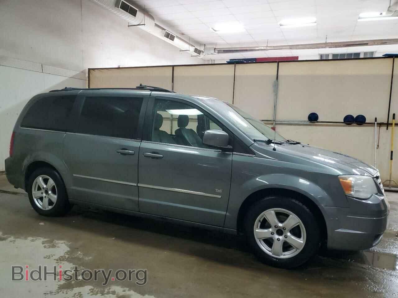 2009 CHRYSLER MINIVAN - VIN: 2A8HR54X49R667954 - Фото 4