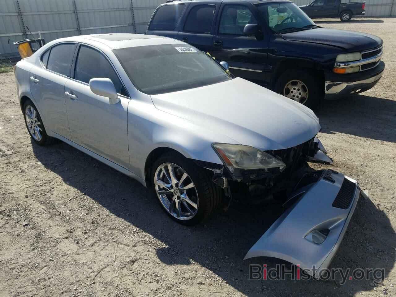 Photo JTHBE262362006952 - LEXUS IS 2006