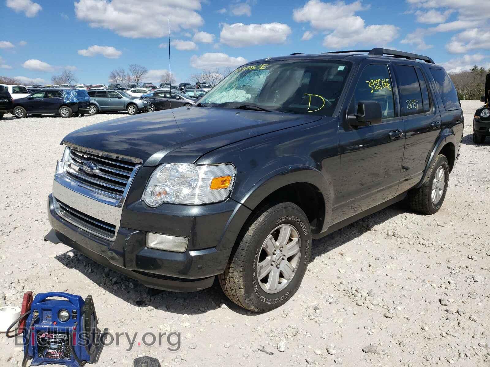 2010 FORD EXPLORER - VIN: 1FMEU7DE6AUA24222 - Фото 2