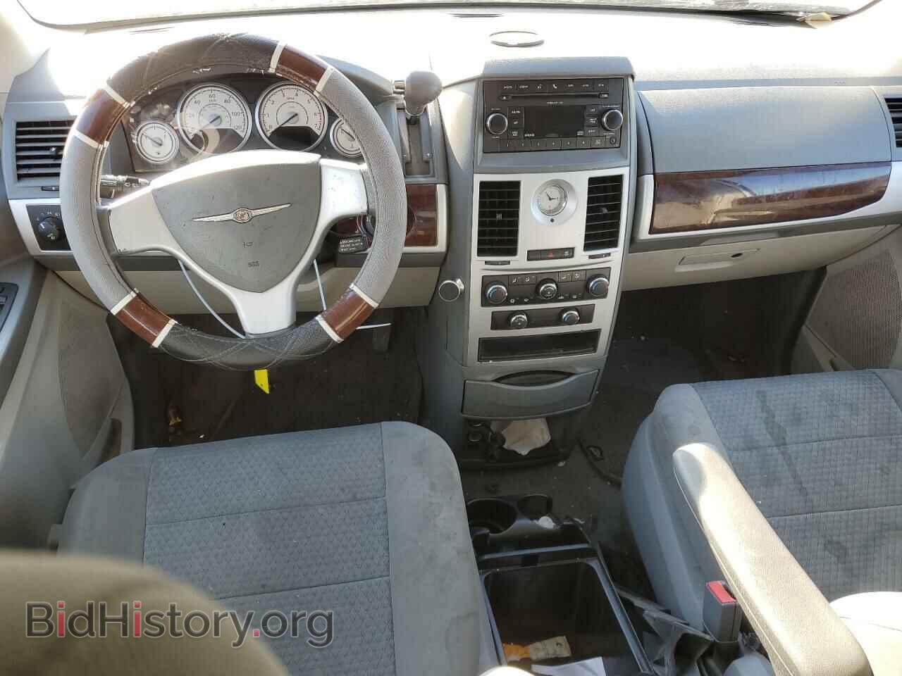 2010 CHRYSLER MINIVAN - VIN: 2A4RR5D14AR151664 - Фото 8