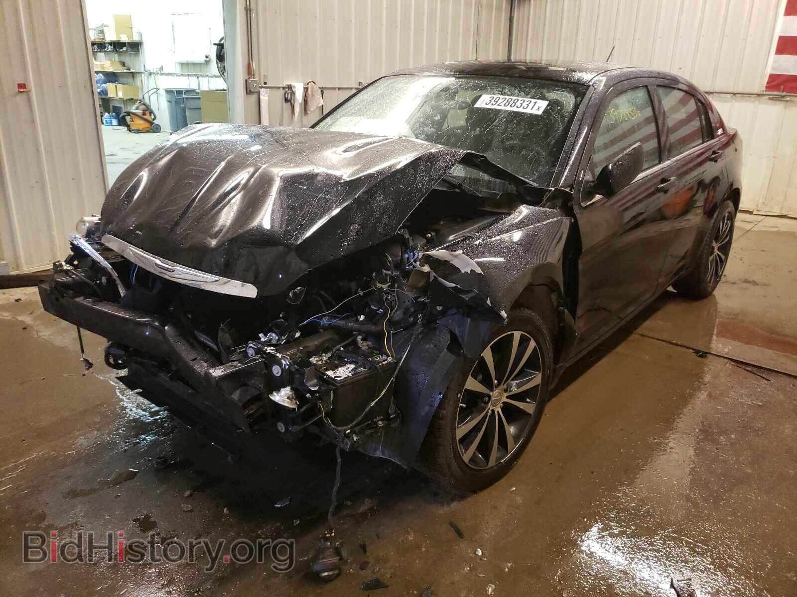 2013 CHRYSLER 200 - VIN: 1C3CCBBB2DN630050 - Фото 2