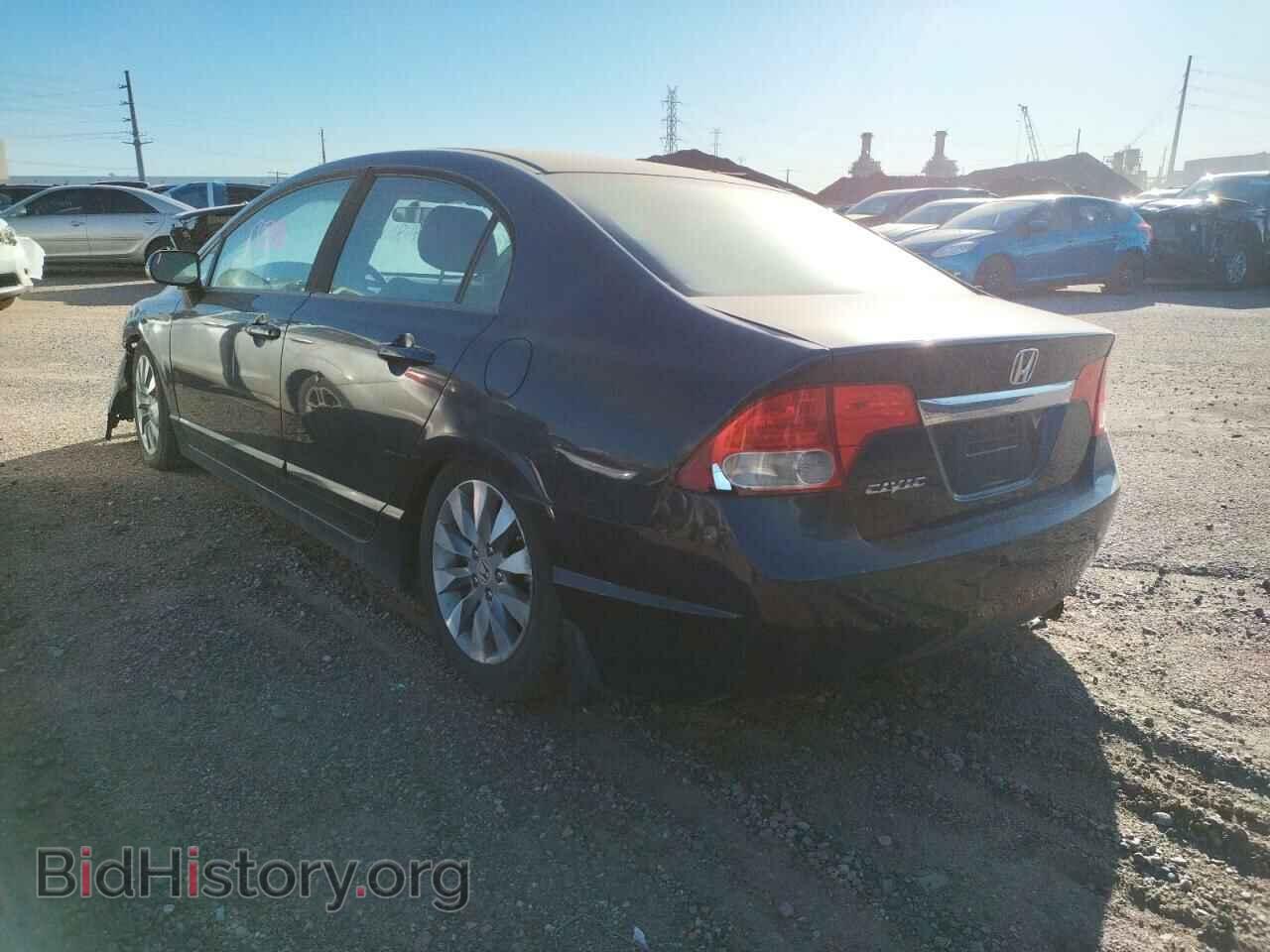 2010 HONDA CIVIC - VIN: 19XFA1F82AE071011 - Фото 3