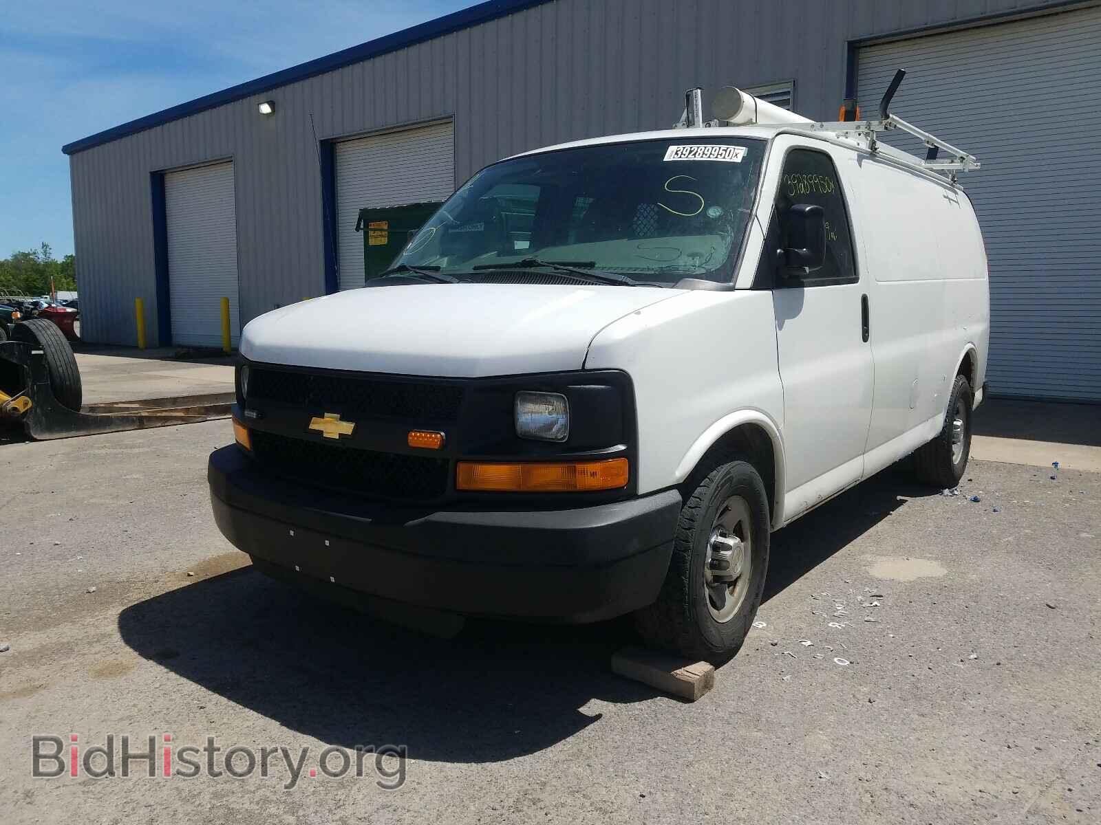 2011 CHEVROLET EXPRESS - VIN: 1GCWGFCA0B1168537 - Фото 2