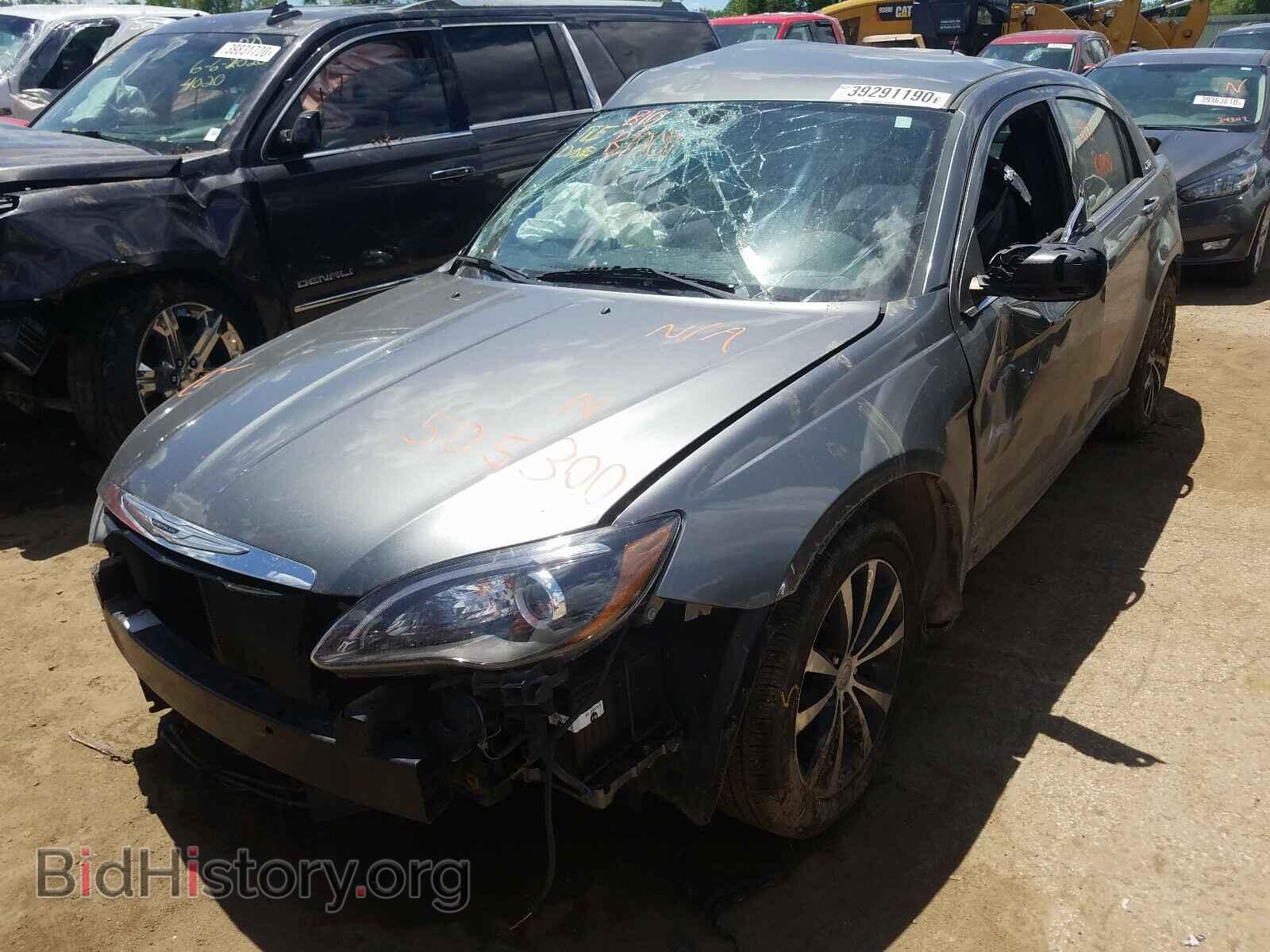 2013 CHRYSLER 200 - VIN: 1C3CCBCG7DN505300 - Фото 2
