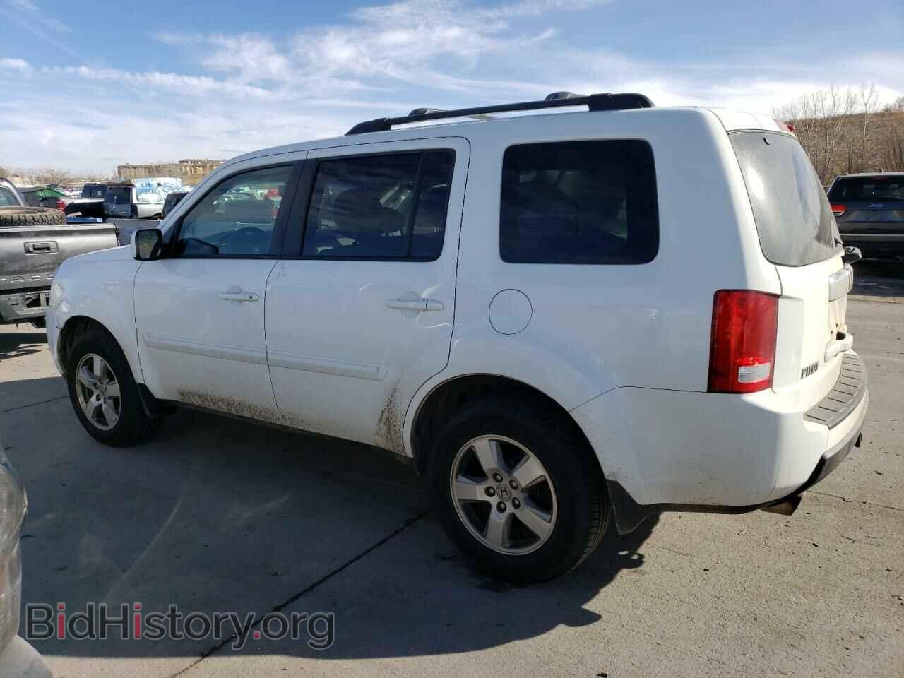 2011 HONDA PILOT - VIN: 5FNYF4H57BB037897 - Фото 2