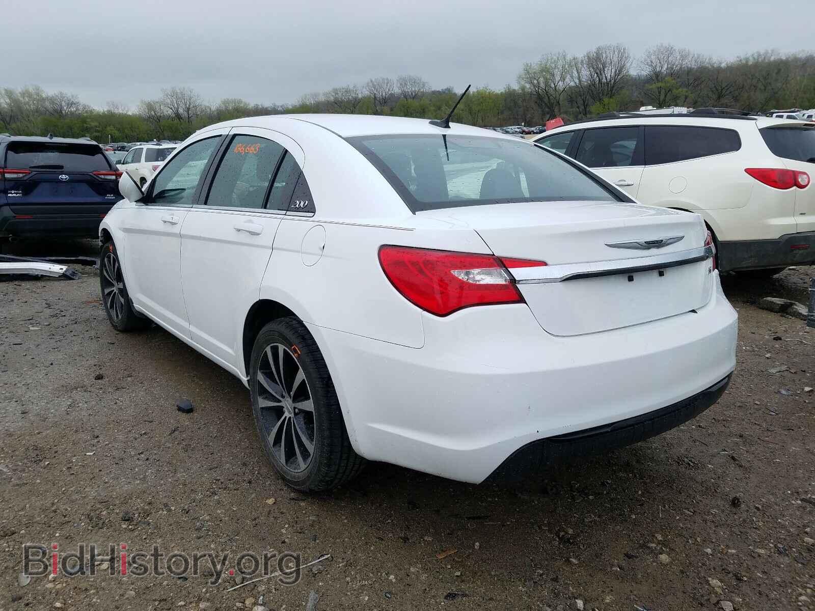 2013 CHRYSLER 200 - VIN: 1C3CCBBB4DN584074 - Фото 3