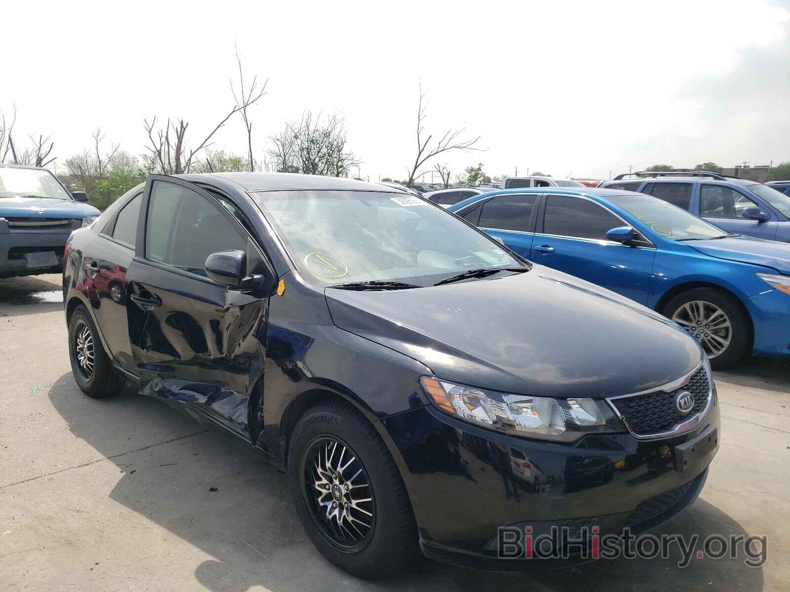 Photo KNAFT4A22B5351679 - KIA FORTE 2011