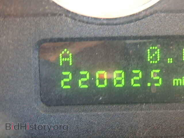 2004 FORD TBIRD - VIN: 1FAHP60A04Y103412 - Фото 8