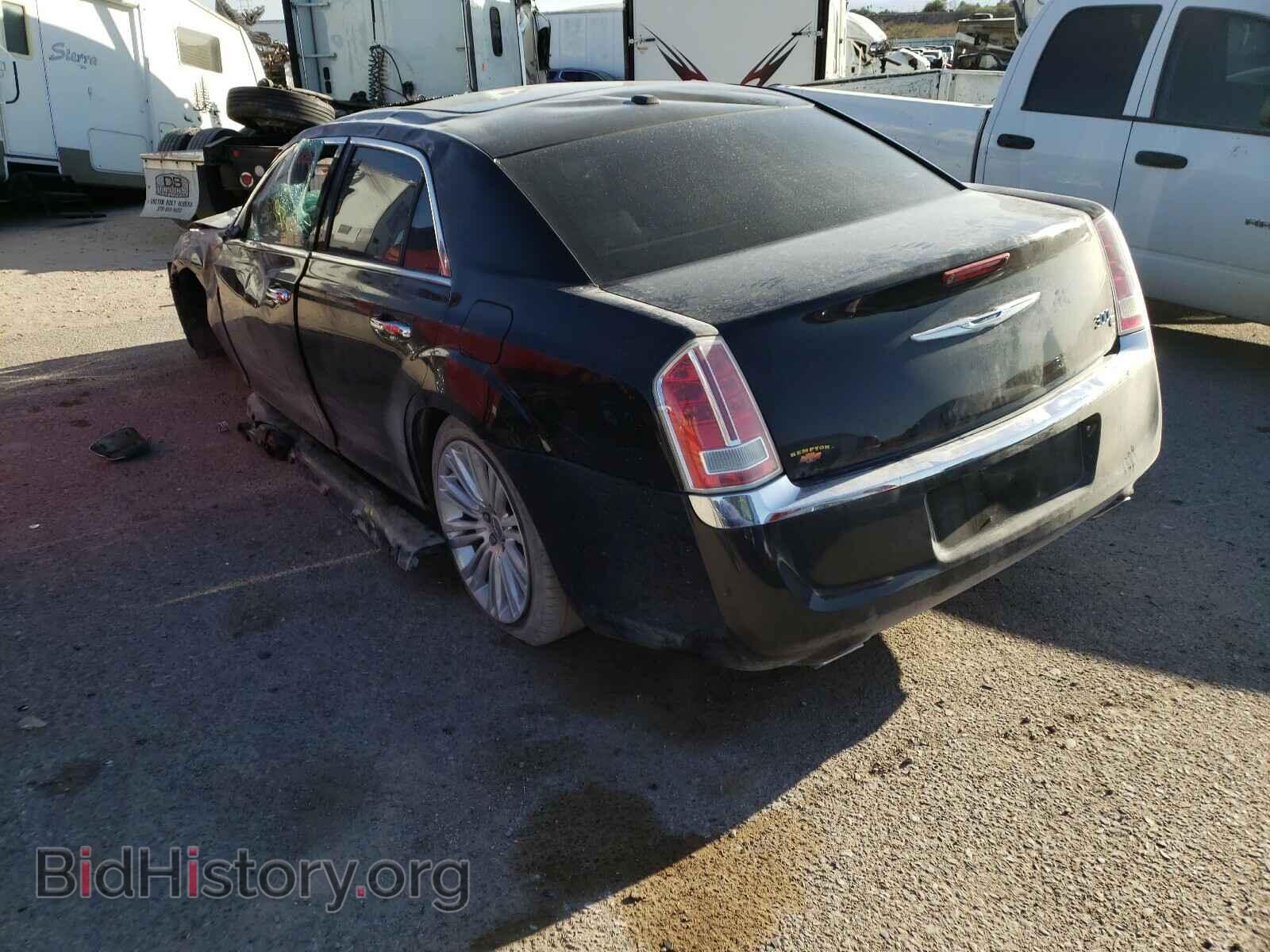2014 CHRYSLER 300 - VIN: 2C3CCAET2EH382827 - Фото 3