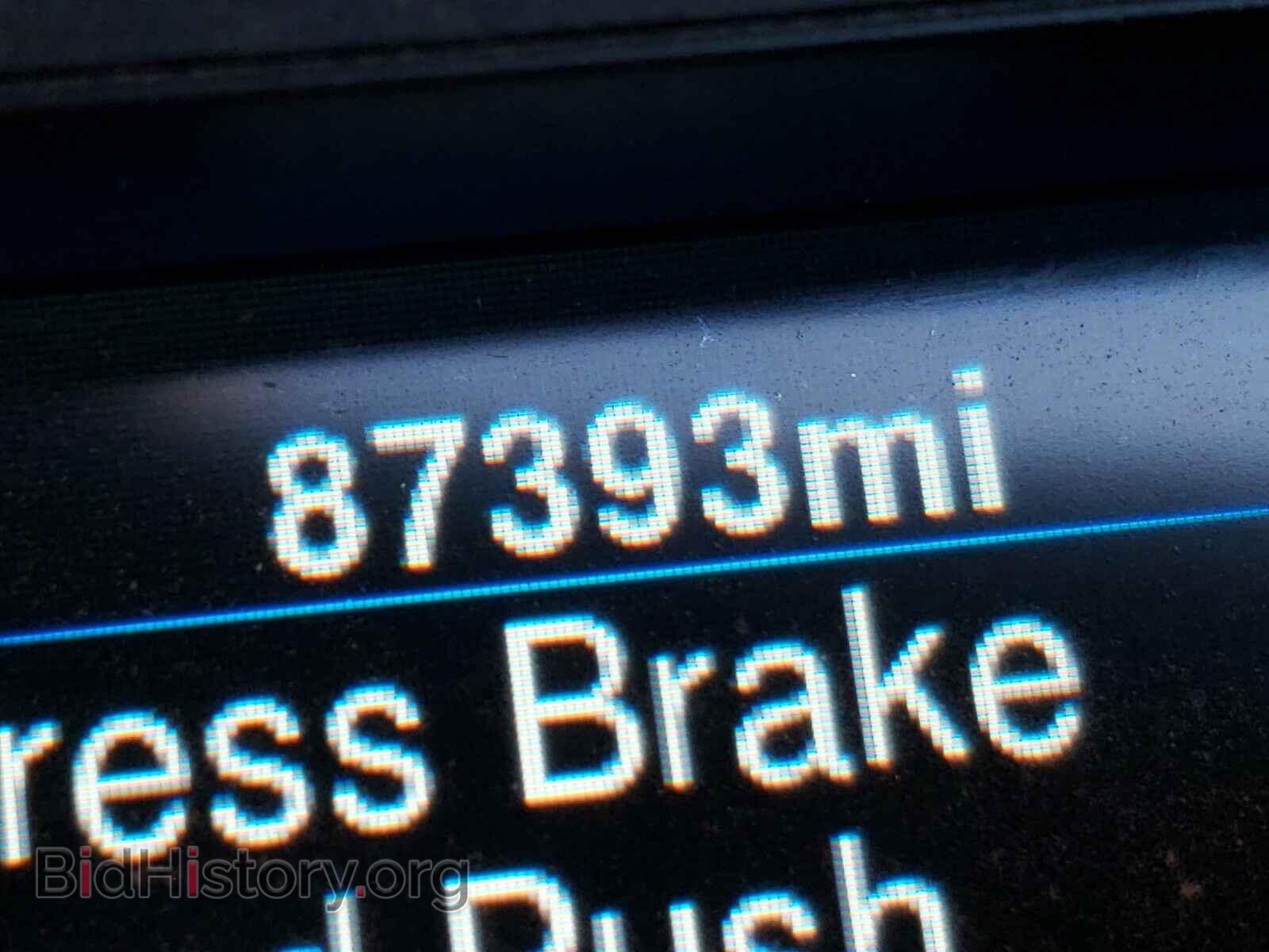 2014 CHRYSLER 300 - VIN: 2C3CCAET2EH382827 - Фото 8