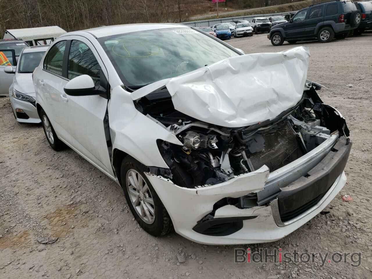 Photo 1G1JD5SH5H4127946 - CHEVROLET SONIC 2017