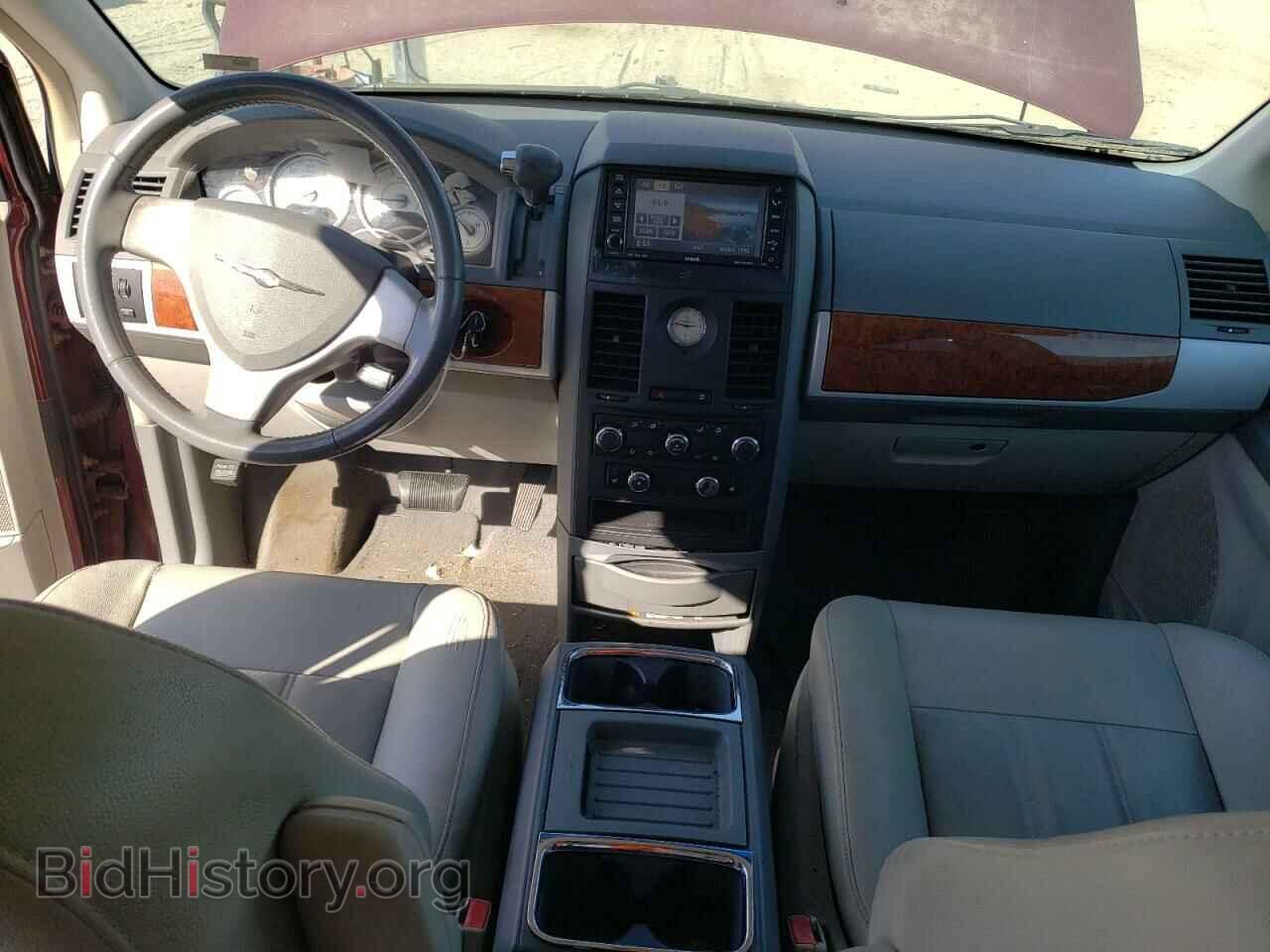 2008 CHRYSLER MINIVAN - VIN: 2A8HR54P88R662609 - Фото 8