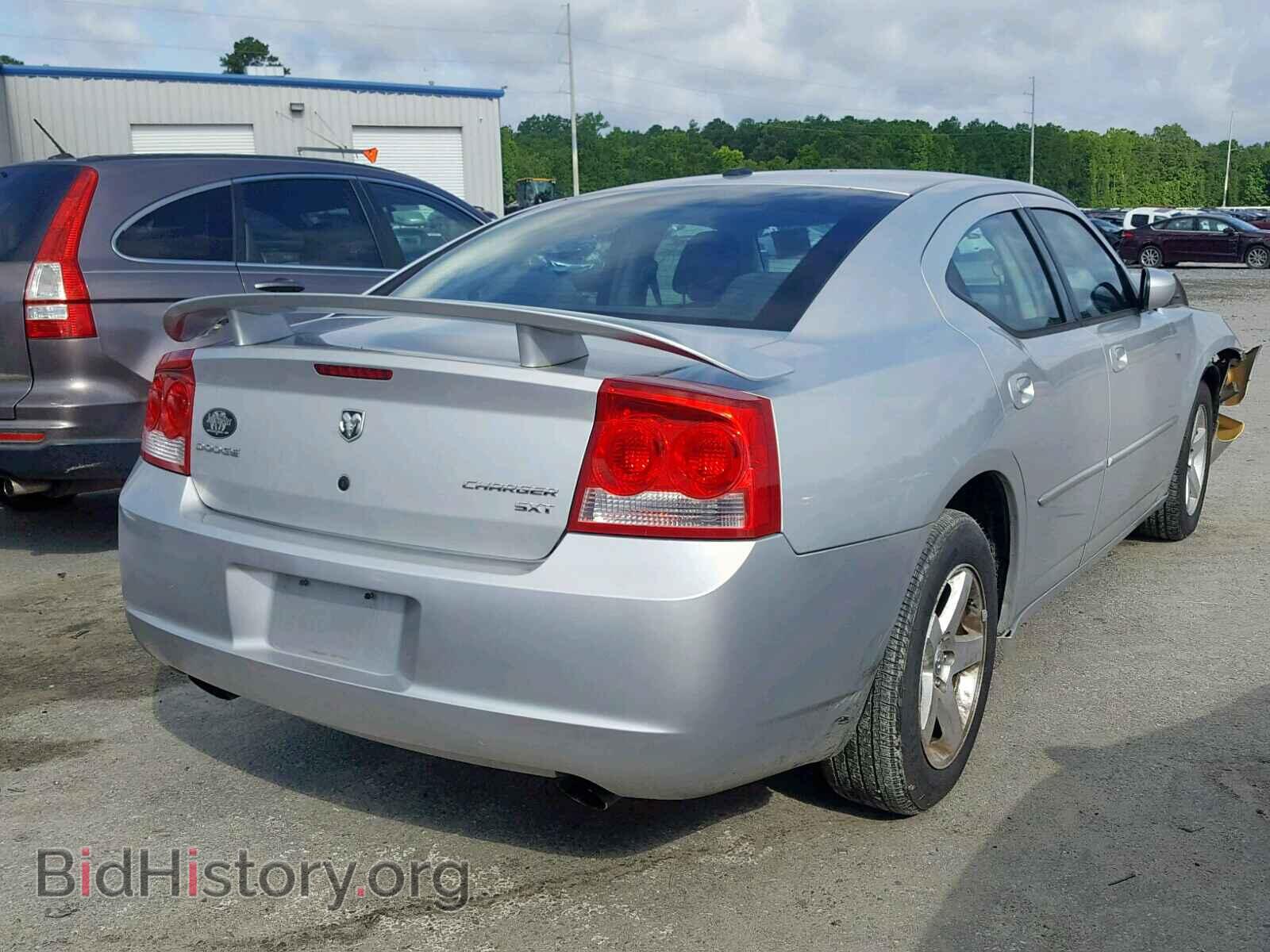 2010 DODGE CHARGER - VIN: 2B3CA3CV2AH267285 - Фото 4